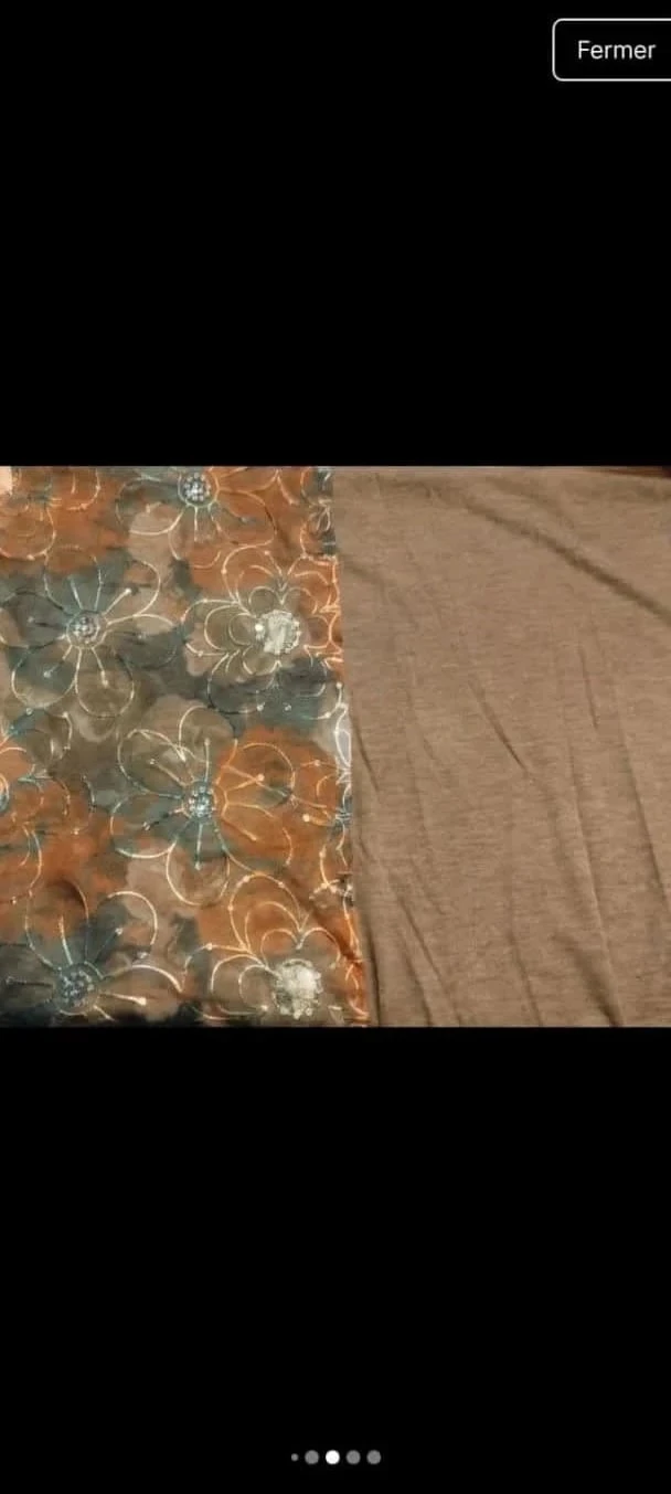 Xale longo metade com flores e lantejoulas, metade marrom, mohair/acrílico – photo 4
